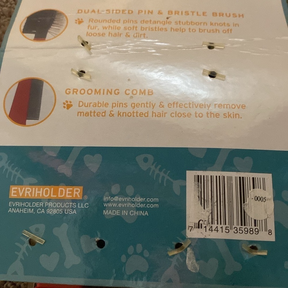 3/$20  Grooming Brush & Comb Set - Picture 9 of 9